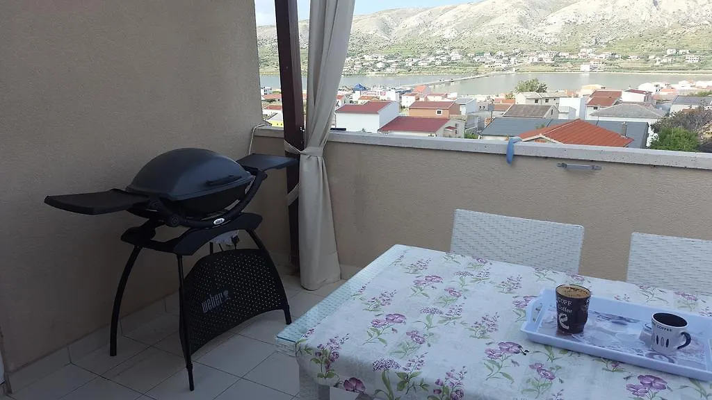 Apartment Marta Pag Town