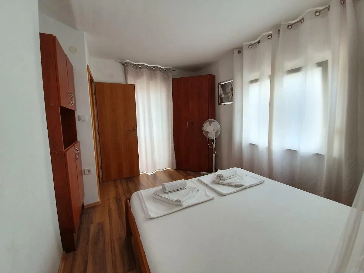 Apartment Marta Pag Town